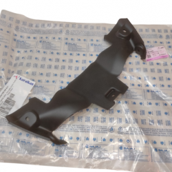 Bajaj Pulsar RS 200 Far Muhafaza Plastiği Ön Alt (Orijinal)